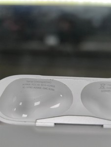 Б/в Навушники Apple airpods pro 2nd generation with magsafe charging case usb-c 01-200940189