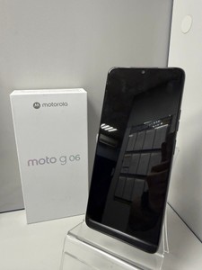 Б/в Мобільний телефон Motorola moto g06 4g 4/256gb 01-200996826