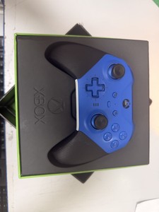 Б/в Геймпад Microsoft xbox elite wireless controller series 2 01-201006190
