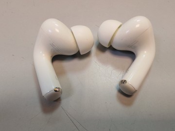 Б/в Навушники Apple airpods pro 3 01-201054380
