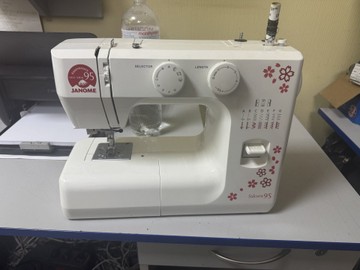Б/в Швейна машина Janome sakura 95 01-201077518
