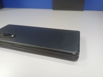 Б/в Мобільний телефон Samsung galaxy z fold3 5g 12/256gb 01-201087255