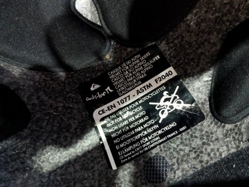 Б/в Гірськолижний шолом Quiksilver f2040 01-201127969