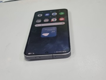 Б/в Мобільний телефон Samsung galaxy s24 fe 8/128gb 01-201131064