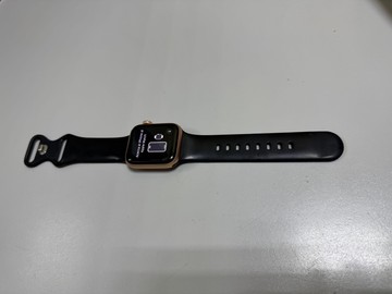 Б/в Смарт-годинник Apple watch se gps 40mm aluminum case 01-201131647