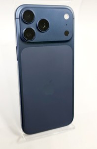 Б/в Мобільний телефон Apple iphone 17 pro max 2tb 01-201155639