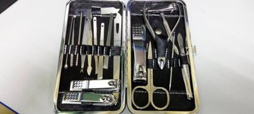 16-000237392: Набір 19 предметів