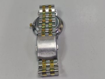 01-200747446: Orient light-powered 4000