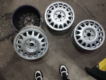 01-200781450: Без Виробника r15 5 болтів.15х6jj