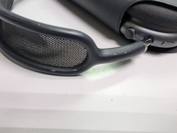 01-200783779: Apple airpods max