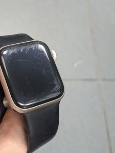 01-200629509: Apple watch se 2 gps 40mm aluminum case with sport