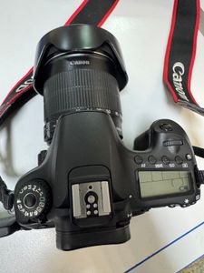 Б/в Фотоапарат Canon eos 60d / ef-s 18-135mm 1:3.5-5.6 is 01-200808399