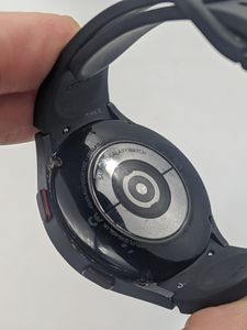 Б/в Смарт-годинник Samsung galaxy watch4 44mm 01-200814666