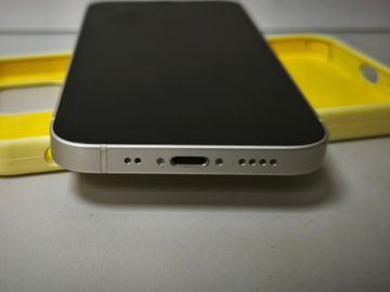 Б/в Мобільний телефон Apple iphone 12 mini 64gb 01-200820753