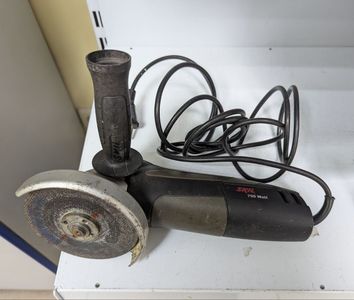 Б/у Угловая шлифмашина Skil 9176 01-200831415
