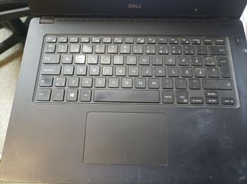 Б/в Ноутбук Dell 14/core i5 6200u ddr3/16gb ddr3/hdd *відсутній/ssd 256 gb/radeon r5 m430 01-200846211