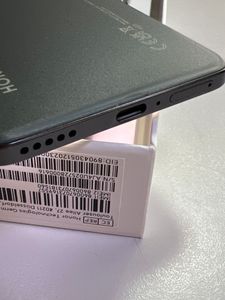 Б/у Мобильный телефон Honor 200 12/512gb 01-200859227