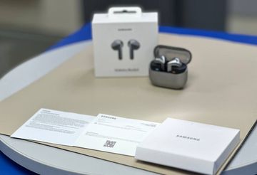 Б/в Навушники Samsung galaxy buds3 01-200845362