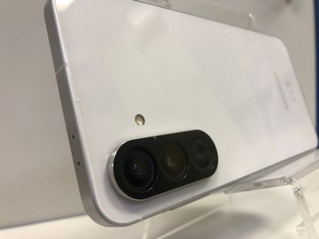 Б/в Мобільний телефон Samsung galaxy a56 5g 8/128gb 01-200833577