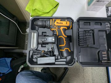 Б/у Шуруповерт M?Chtz mcd-12q-li 01-200873161