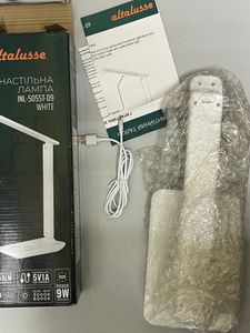 Б/в Лампа Altalusse inl-5055t-09 9w 240lm 3000-6000k usb 5v 2100mah 01-200874280