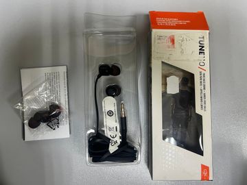 Б/в Навушники Jbl tune 110 01-200864865