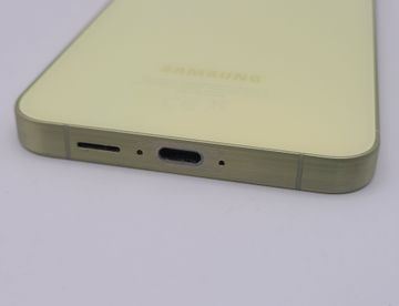 Б/в Мобільний телефон Samsung galaxy a55 5g sm-a556e 8/256gb 01-200819461