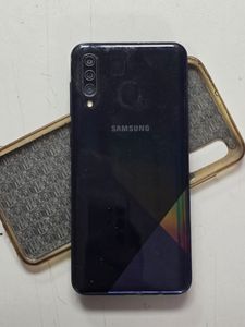 Б/в Мобільний телефон Samsung galaxy a30s 3/32gb 01-200870965