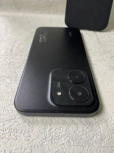 Б/в Мобільний телефон Xiaomi redmi 15c 4g 4/128gb 01-200902414