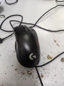 Logitech g403