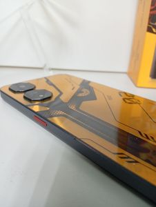 Б/у Мобільний телефон Zte nubia neo 2 5g 8/256 01-200905122