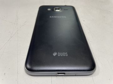 Б/в Мобільний телефон Samsung galaxy j3 2016 j320h 01-200912210