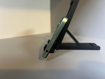 Б/в Мобільний телефон Motorola g24 4/128gb 01-200906202