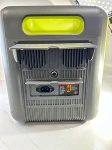 Б/в Зарядна станція Fossibot f2400 01-200913864