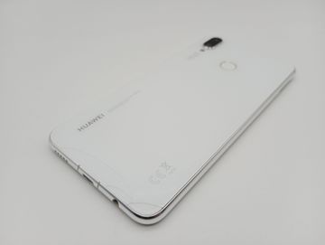 Б/в Мобільний телефон Huawei p smart plus ine-lx1 4/64gb 01-200918708