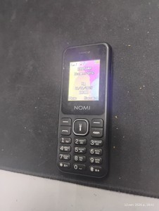 Б/у Мобільний телефон Nomi i1880 01-200953872