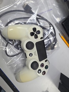 Б/у Игровая приставка Sony playstation 4 slim 500gb 01-200932087