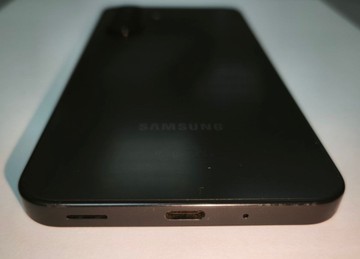Б/в Мобільний телефон Samsung galaxy a17 4g 4/128gb 01-200956603