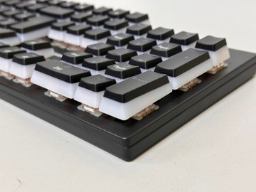 Б/в Клавіатура Gamepro mk85r 01-201013832