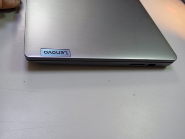 Б/у Ноутбук Lenovo 15/celeron 6305 ddr4/4gb ddr4/ssd 128 gb/*інтегрована 01-201030144
