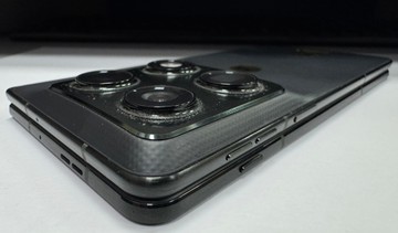 Б/в Мобільний телефон Motorola razr fold 16/512gb 01-201031370