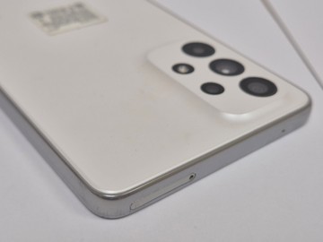 Б/в Мобільний телефон Samsung galaxy a73 5g 8/256gb 01-201053277