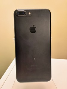 Б/в Мобільний телефон Apple iphone 7 plus 256gb 01-201077645