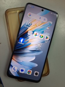 Б/у Мобільний телефон Zte nubia v60 8/256gb 01-201110382