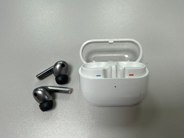 Б/в Навушники Samsung galaxy buds3 pro 01-201112296