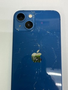 Б/в Мобільний телефон Apple iphone 13 128gb 01-201123238