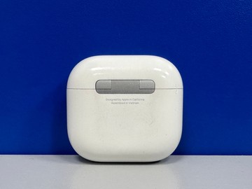 Б/в Навушники Apple airpods 4 with active noise cancellation 01-201123720