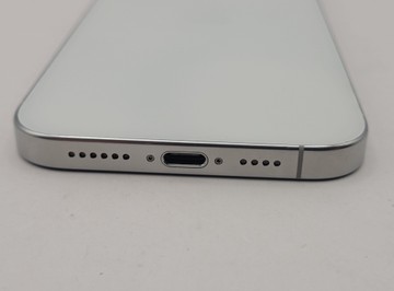 Б/в Мобільний телефон Apple iphone 16 pro max 256gb 01-201091581