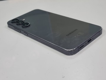 Б/в Мобільний телефон Samsung galaxy s24 fe 8/128gb 01-201131064