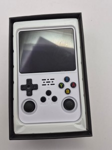 Б/в Ігрова приставка Game Console r36s 01-201120695